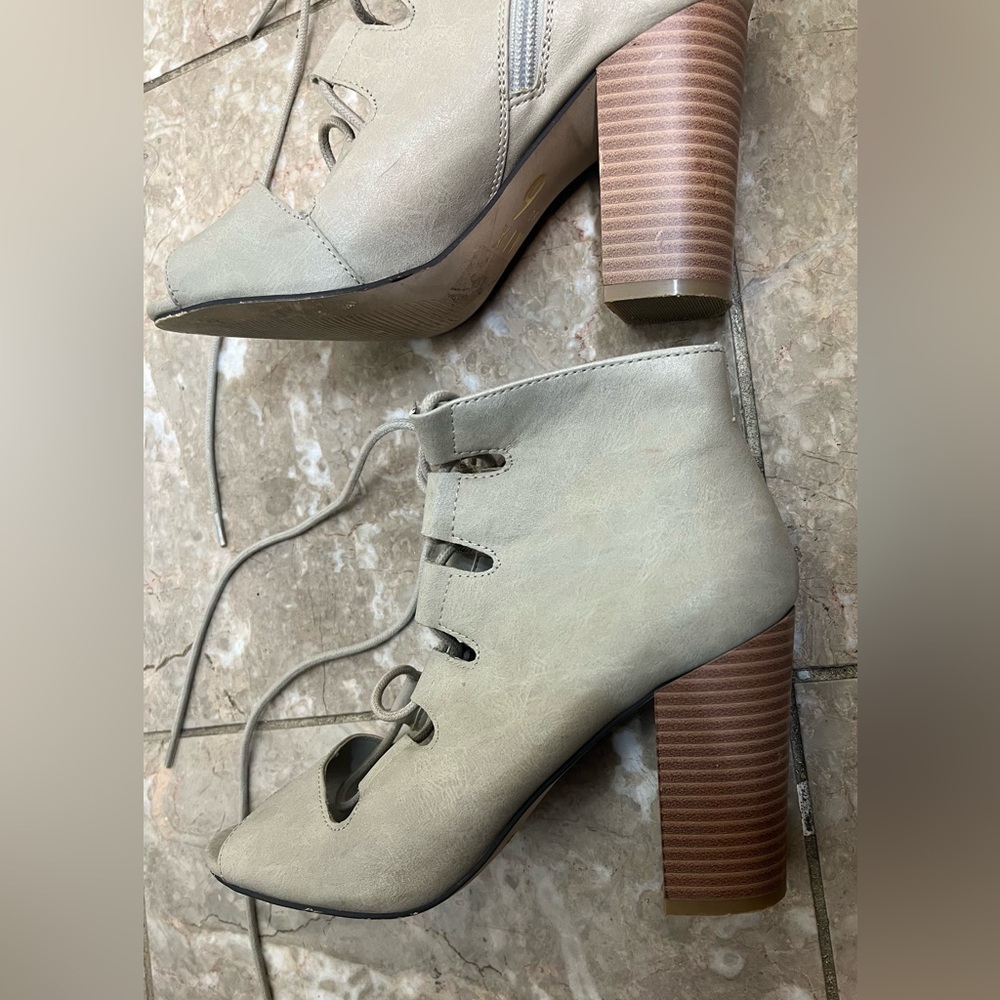 Mix No. 6 Patty Open Toe Boot - Picture 13 of 13